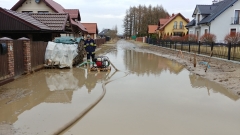 2018.03.12 Pompowanie wody ul. Klenczona - Kieźliny